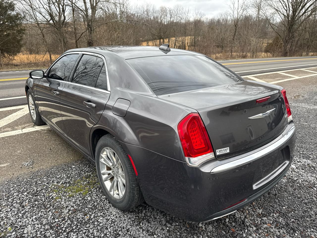Chrysler 300 Limited RWD 2017