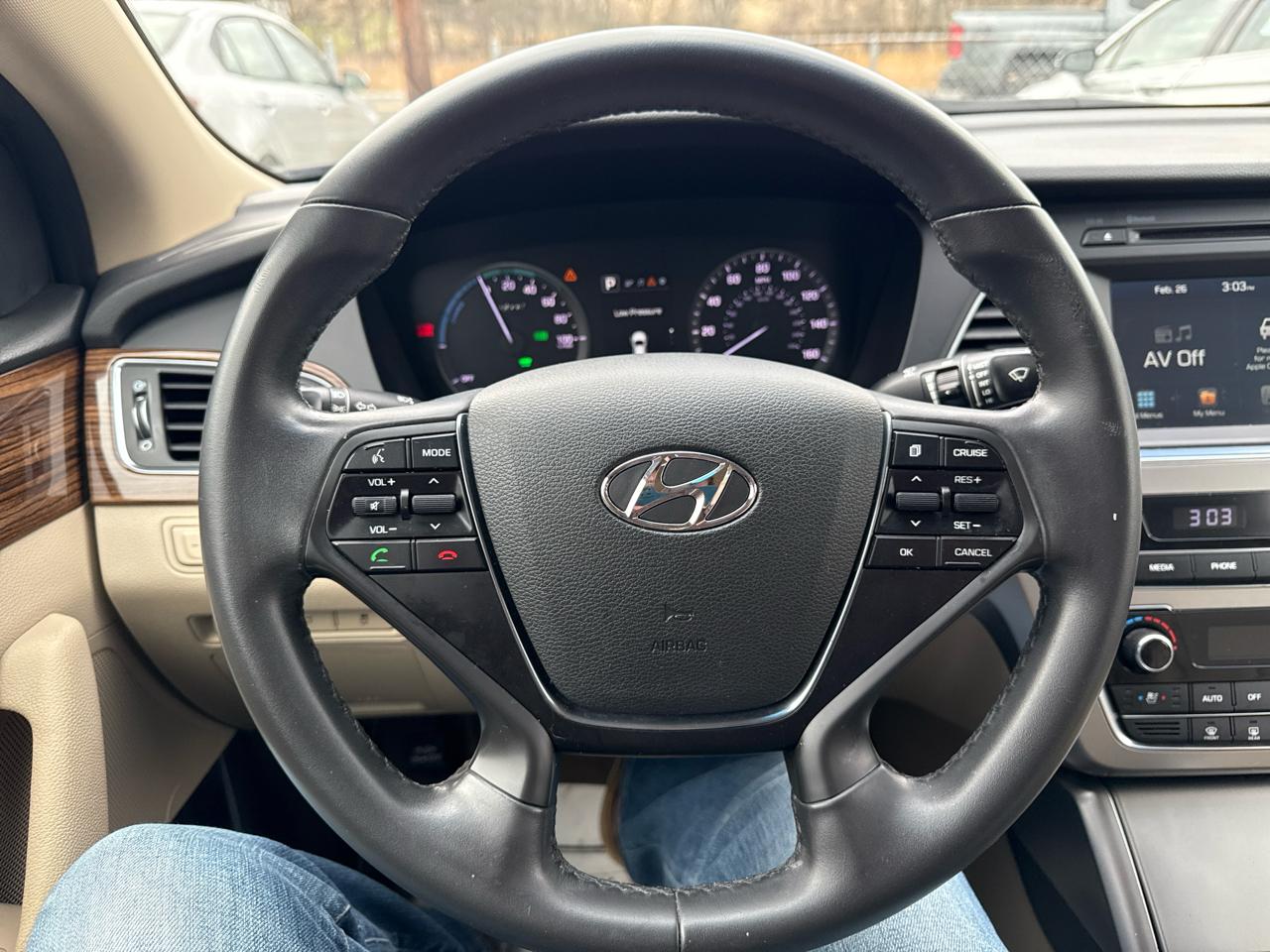 Hyundai Sonata Hybrid Limited 2.0L 2017