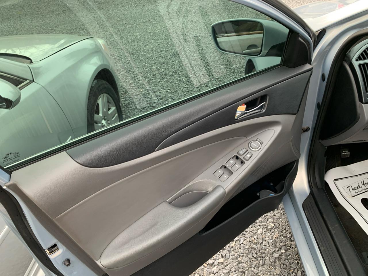 Hyundai Sonata 4dr Sdn 2.4L Auto GLS *Ltd Avail* 2013