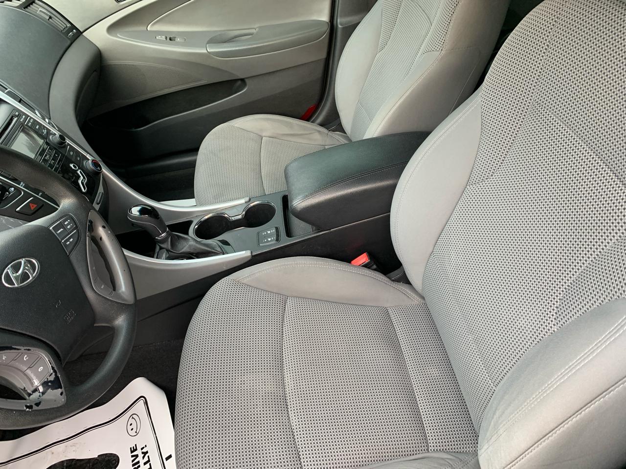 Hyundai Sonata 4dr Sdn 2.4L Auto GLS *Ltd Avail* 2013