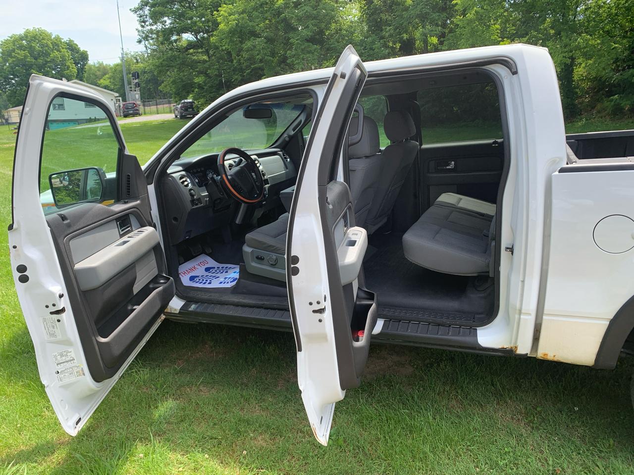 Ford F-150 4WD SuperCrew 145" King Ranch 2013