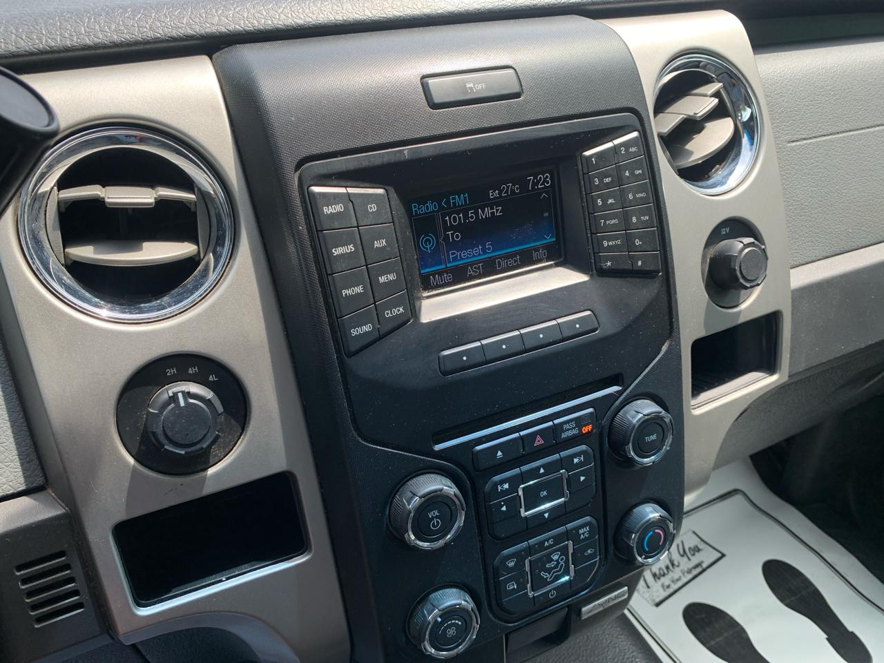 Ford F-150 4WD SuperCrew 145" King Ranch 2013