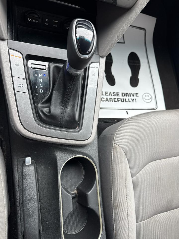 Hyundai Elantra Value Edition 2.0L Auto (Alabama) 2018