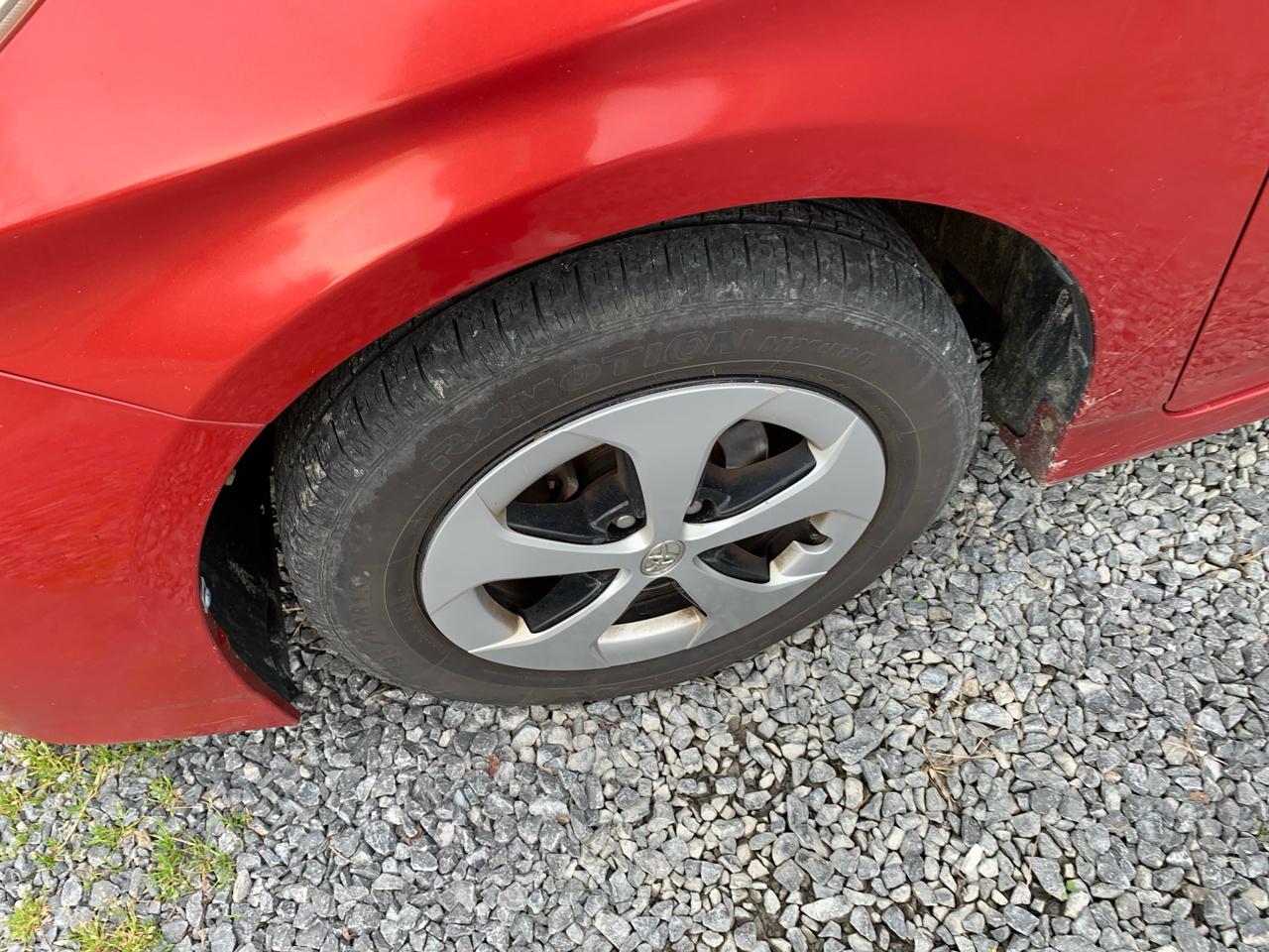 Toyota Prius 5dr HB Three (Natl) 2012