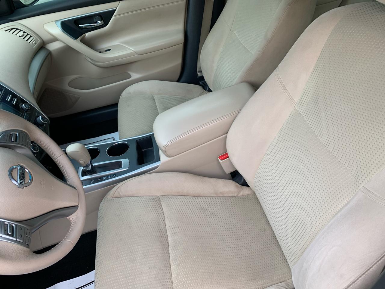 Nissan Altima 4dr Sdn I4 2.5 SV 2015