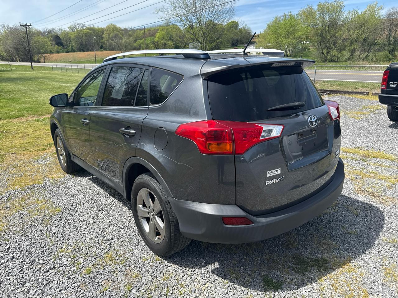 Toyota RAV4 AWD 4dr XLE (Natl) 2015