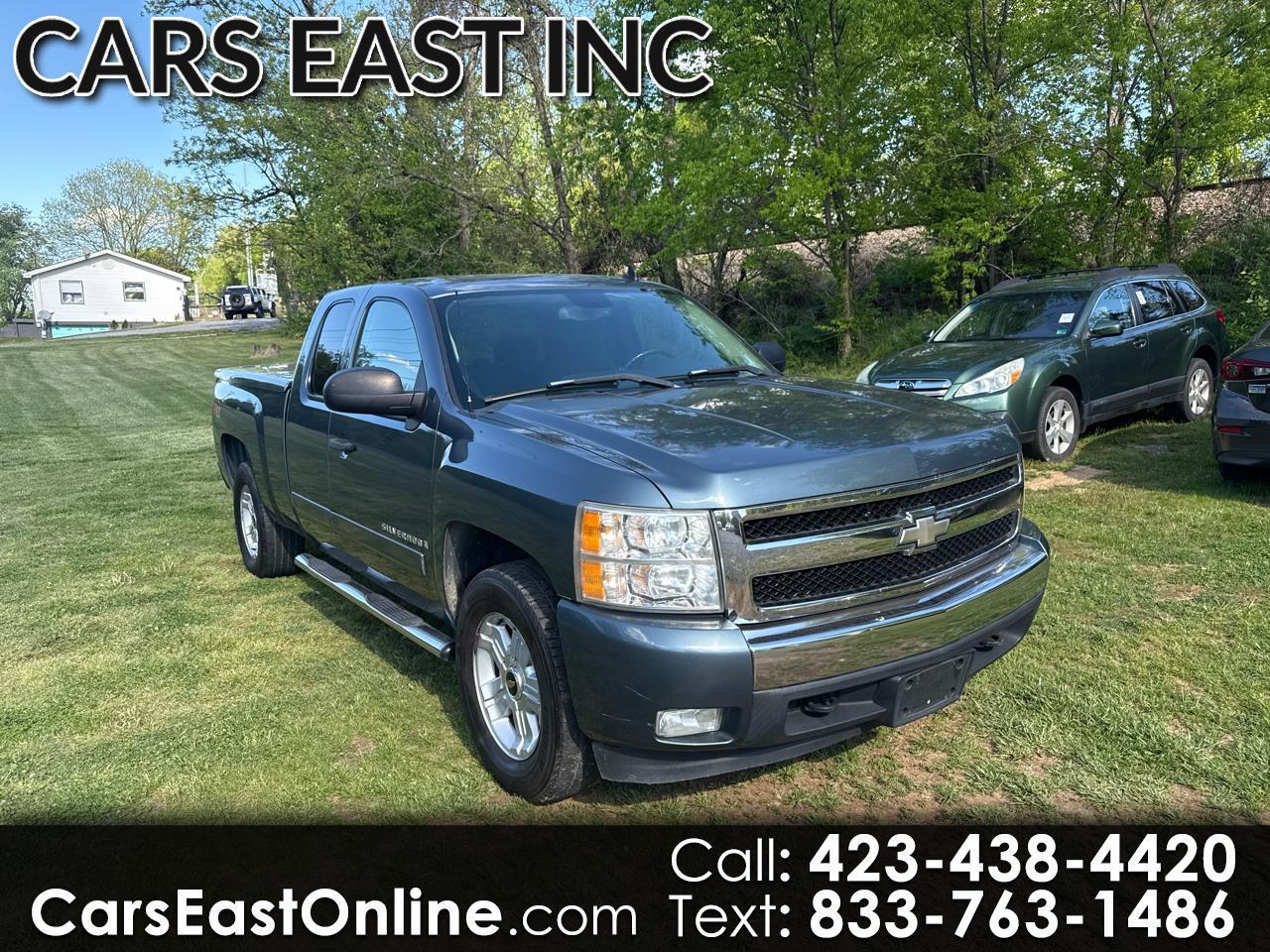 2008 Chevrolet Silverado 1500 4WD Ext Cab 143.5" LT w/1LT