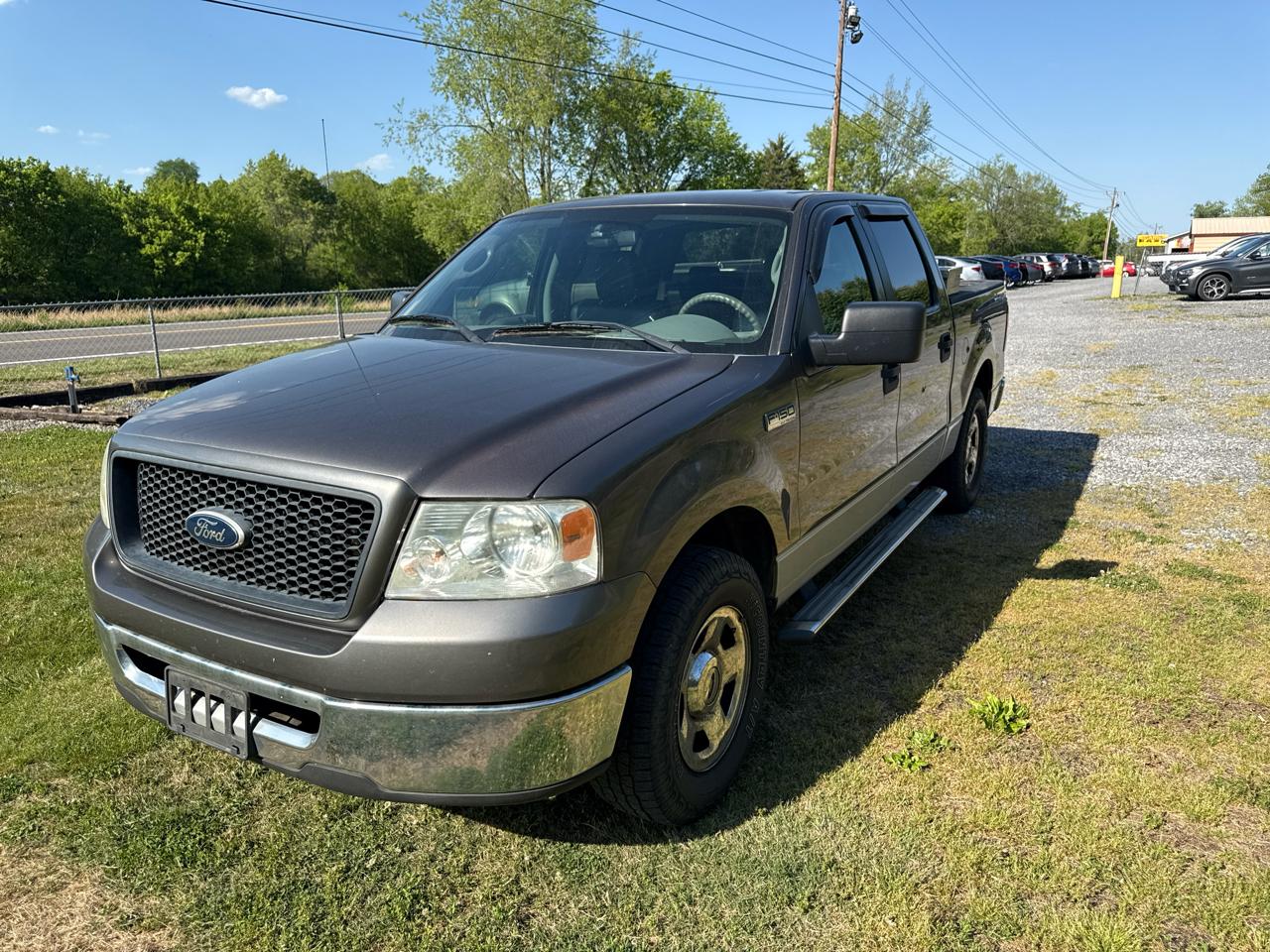 Ford F-150 SuperCrew 139" XLT 2006