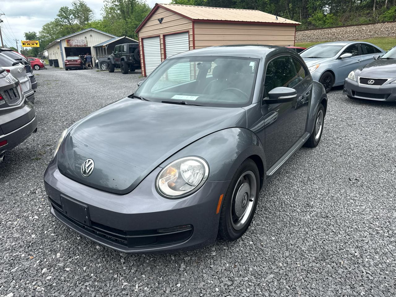 Volkswagen Beetle 2dr Cpe Auto 2.5L 2012