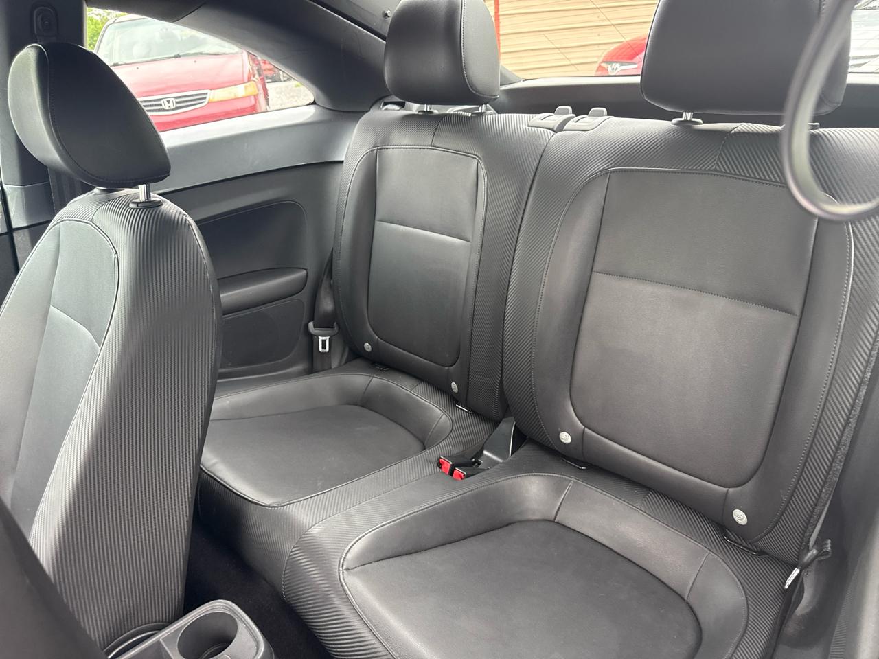 Volkswagen Beetle 2dr Cpe Auto 2.5L 2012