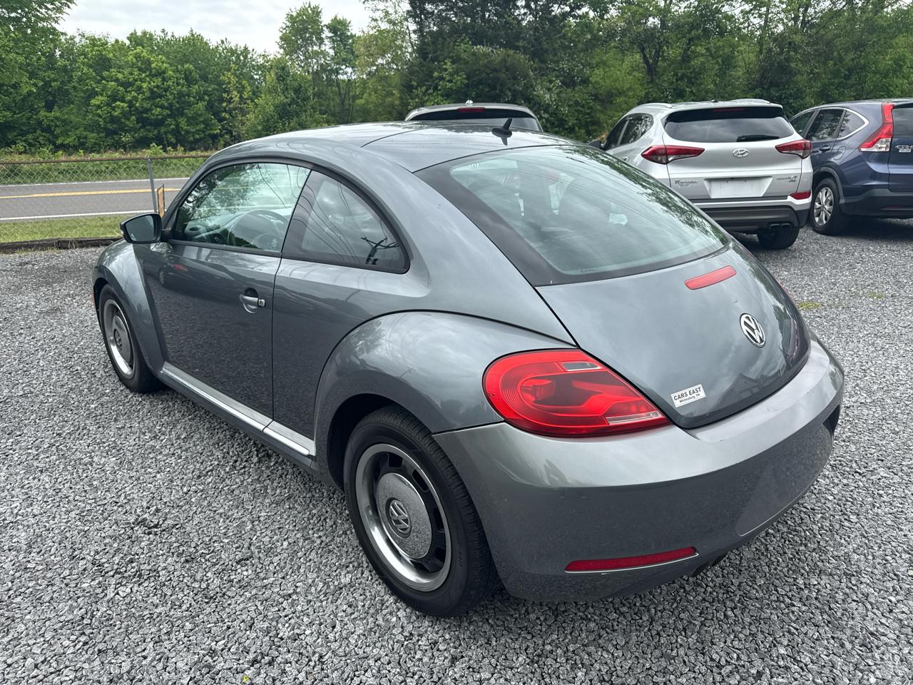 Volkswagen Beetle 2dr Cpe Auto 2.5L 2012