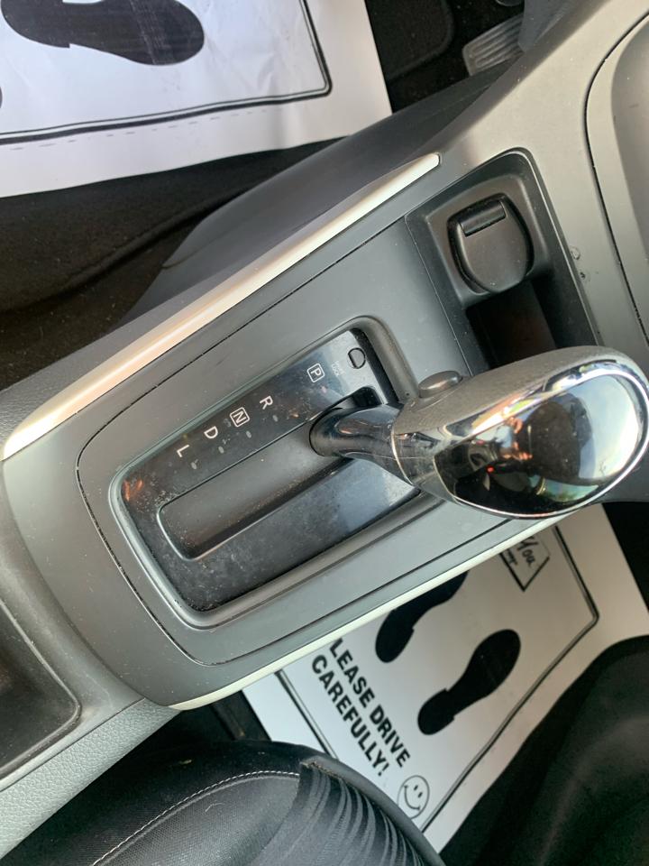 Nissan Sentra 4dr Sdn I4 CVT SV 2016