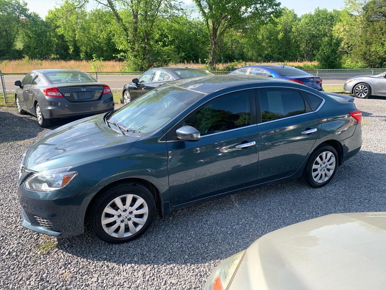 Nissan Sentra 4dr Sdn I4 CVT SV 2016