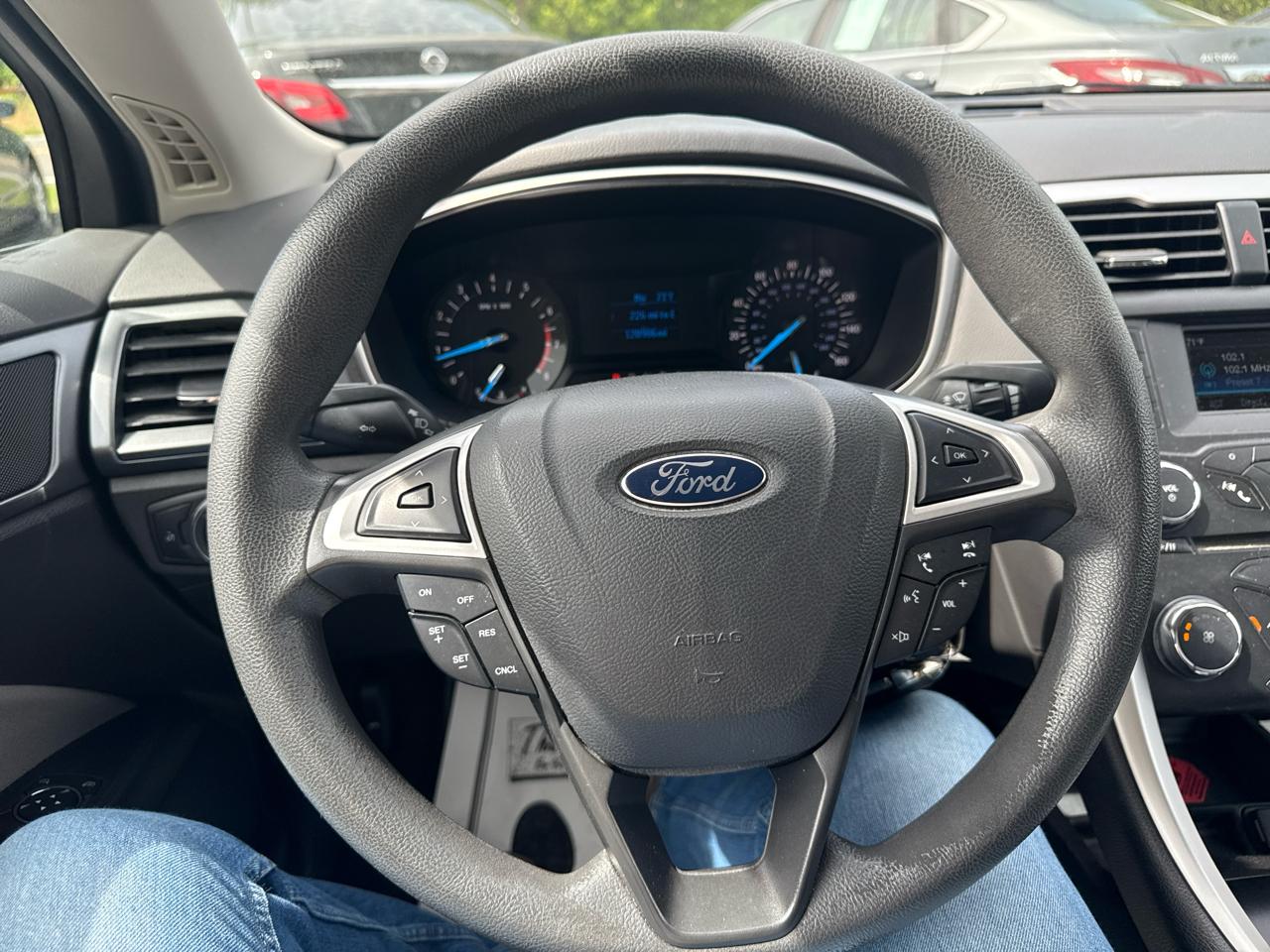 Ford Fusion 4dr Sdn S FWD 2015