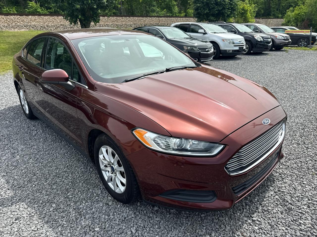 Ford Fusion 4dr Sdn S FWD 2015