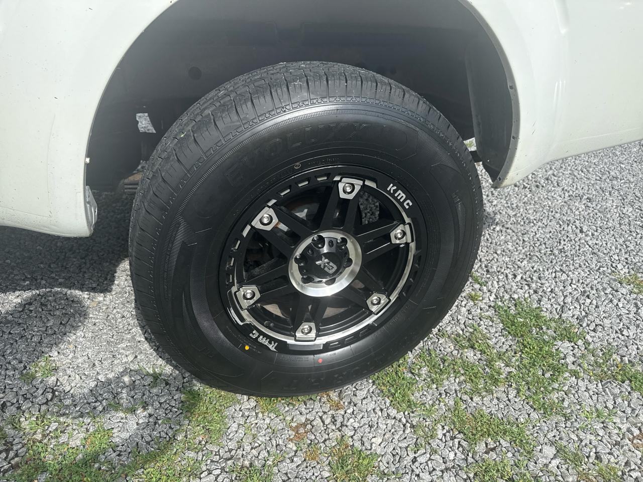 Nissan Frontier 4WD King Cab Auto SV 2016