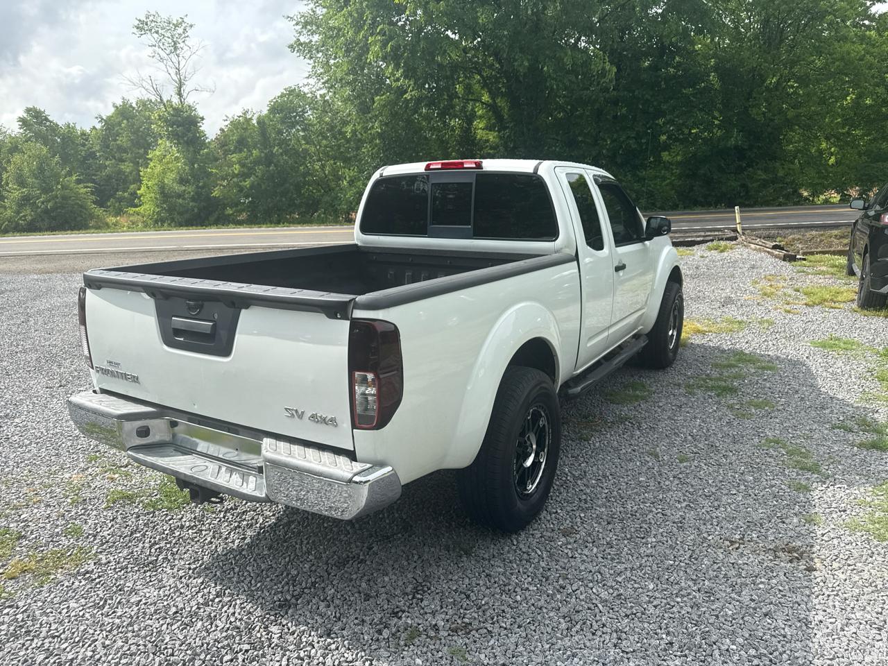 Nissan Frontier 4WD King Cab Auto SV 2016