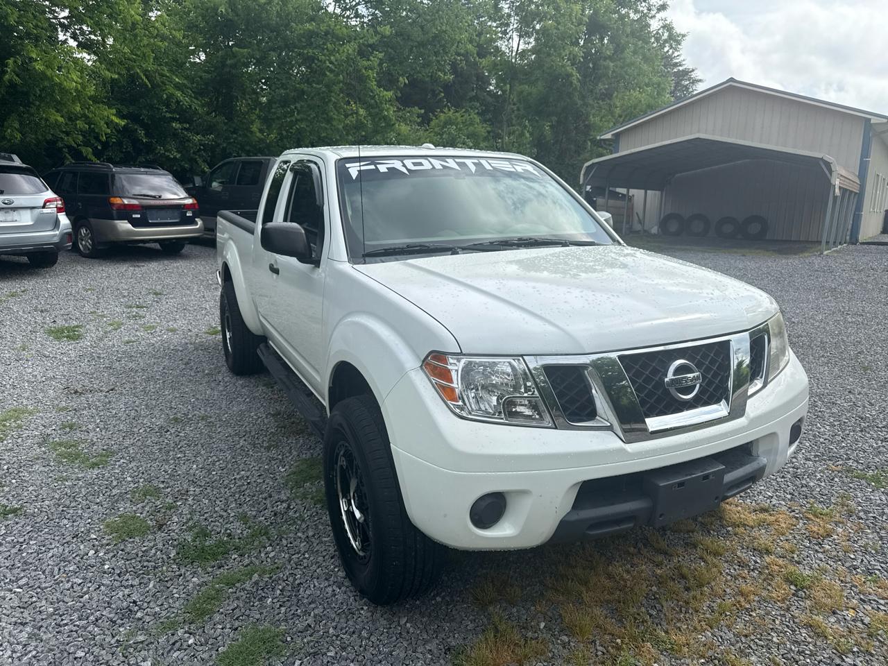 Nissan Frontier 4WD King Cab Auto SV 2016
