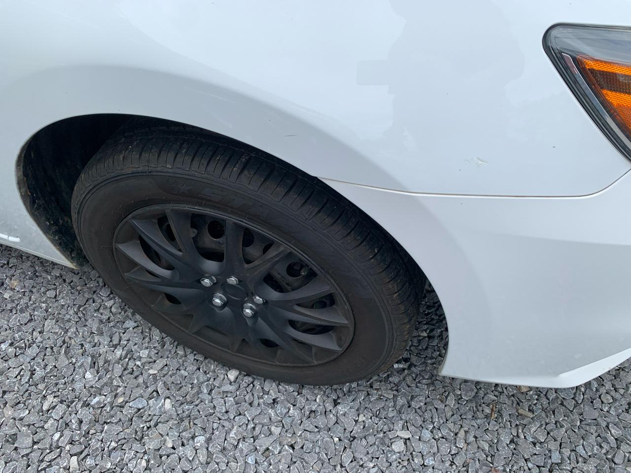 Nissan Sentra 4dr Sdn I4 CVT SV 2016