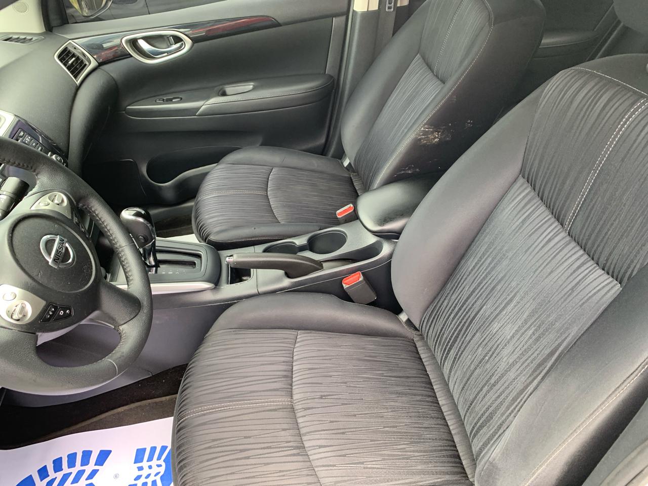 Nissan Sentra 4dr Sdn I4 CVT SV 2016