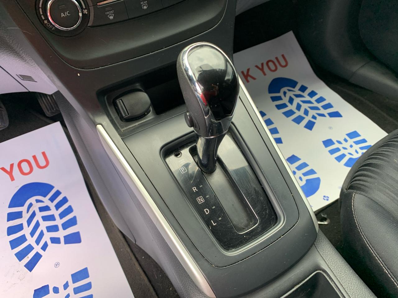 Nissan Sentra 4dr Sdn I4 CVT SV 2016