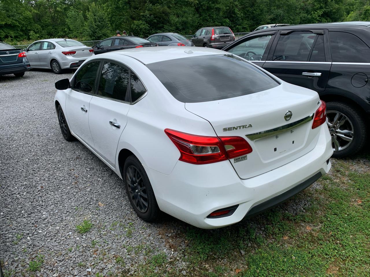 Nissan Sentra 4dr Sdn I4 CVT SV 2016