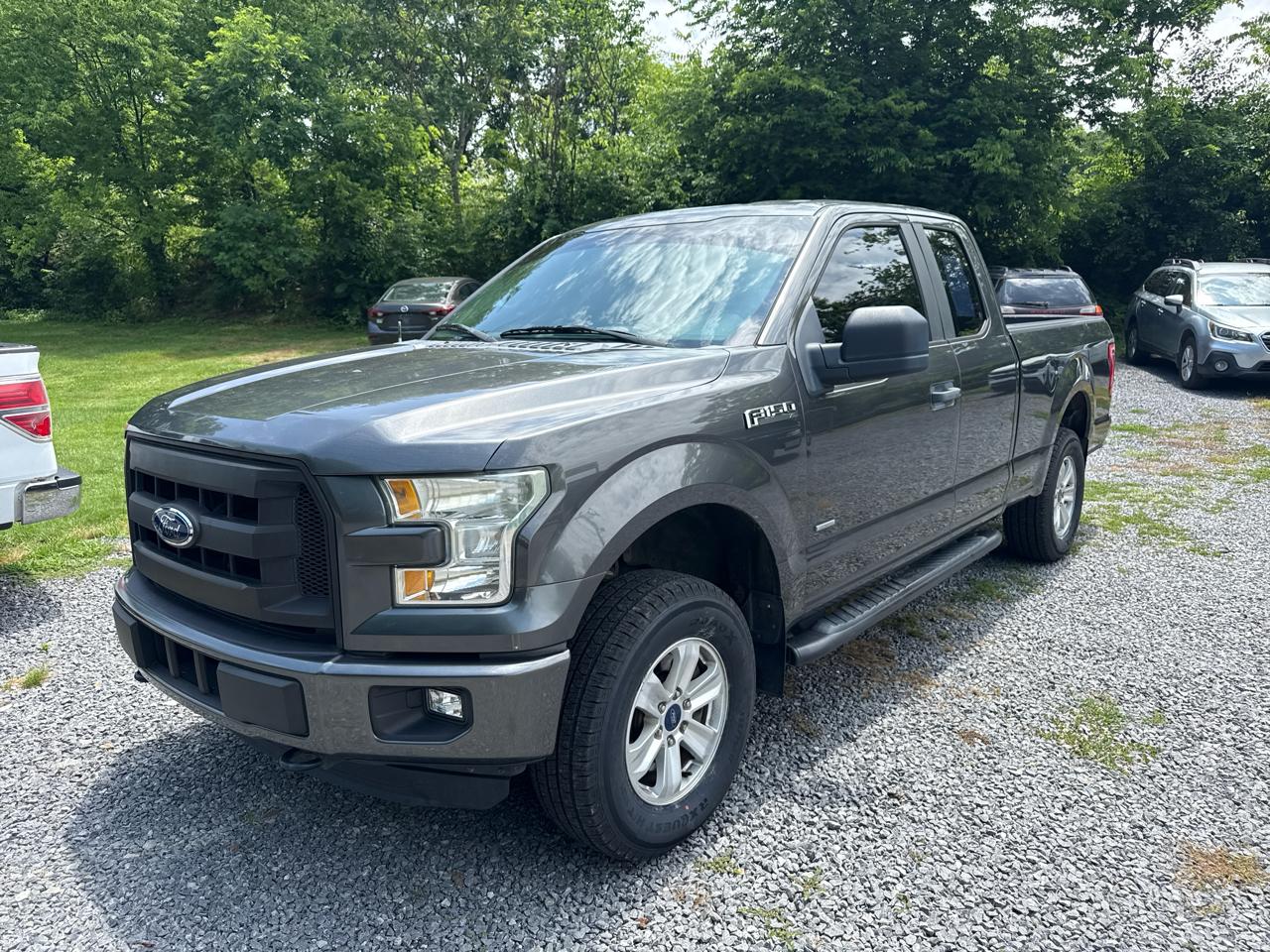 Ford F-150 4WD SuperCab 145" Lariat 2015
