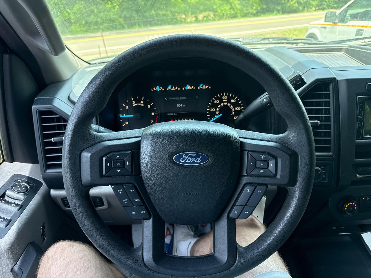 Ford F-150 4WD SuperCab 145" Lariat 2015
