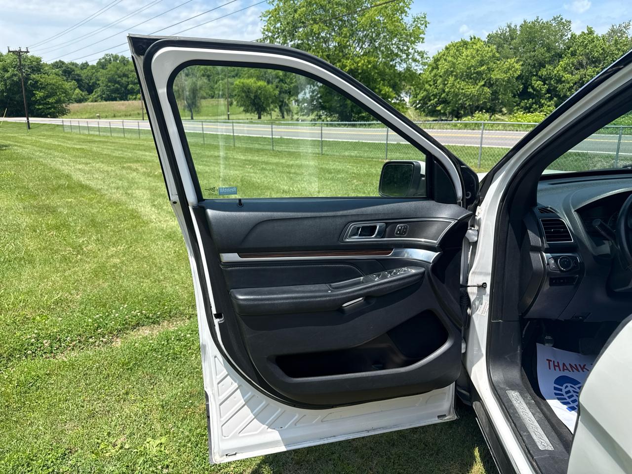 Ford Explorer Limited FWD 2019