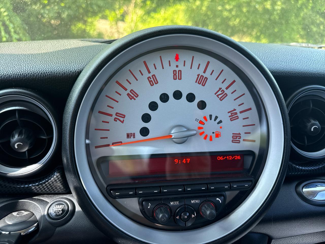 MINI Cooper Hardtop 2dr Cpe S 2011