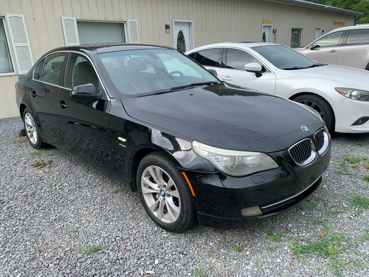 BMW 5 Series 4dr Sdn 535i xDrive AWD 2010