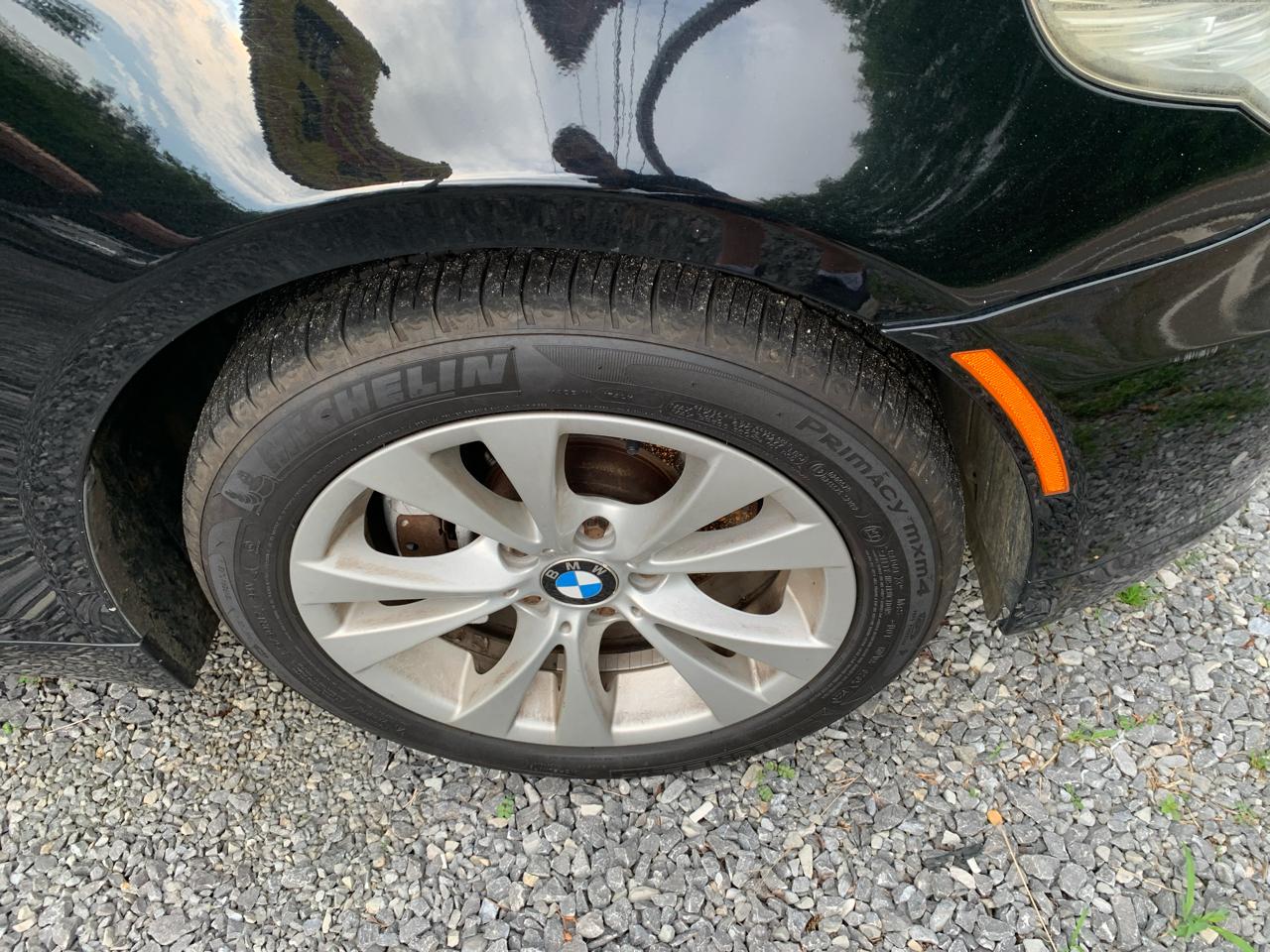 BMW 5 Series 4dr Sdn 535i xDrive AWD 2010