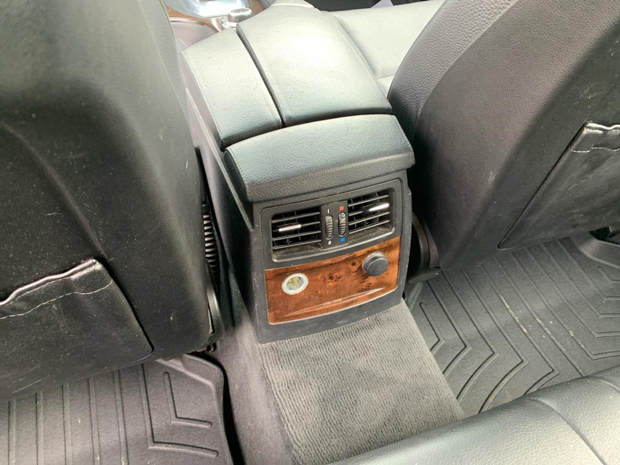BMW 5 Series 4dr Sdn 535i xDrive AWD 2010