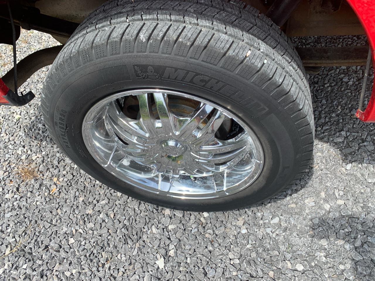 Ford F-150 2WD Reg Cab 126" STX 2014