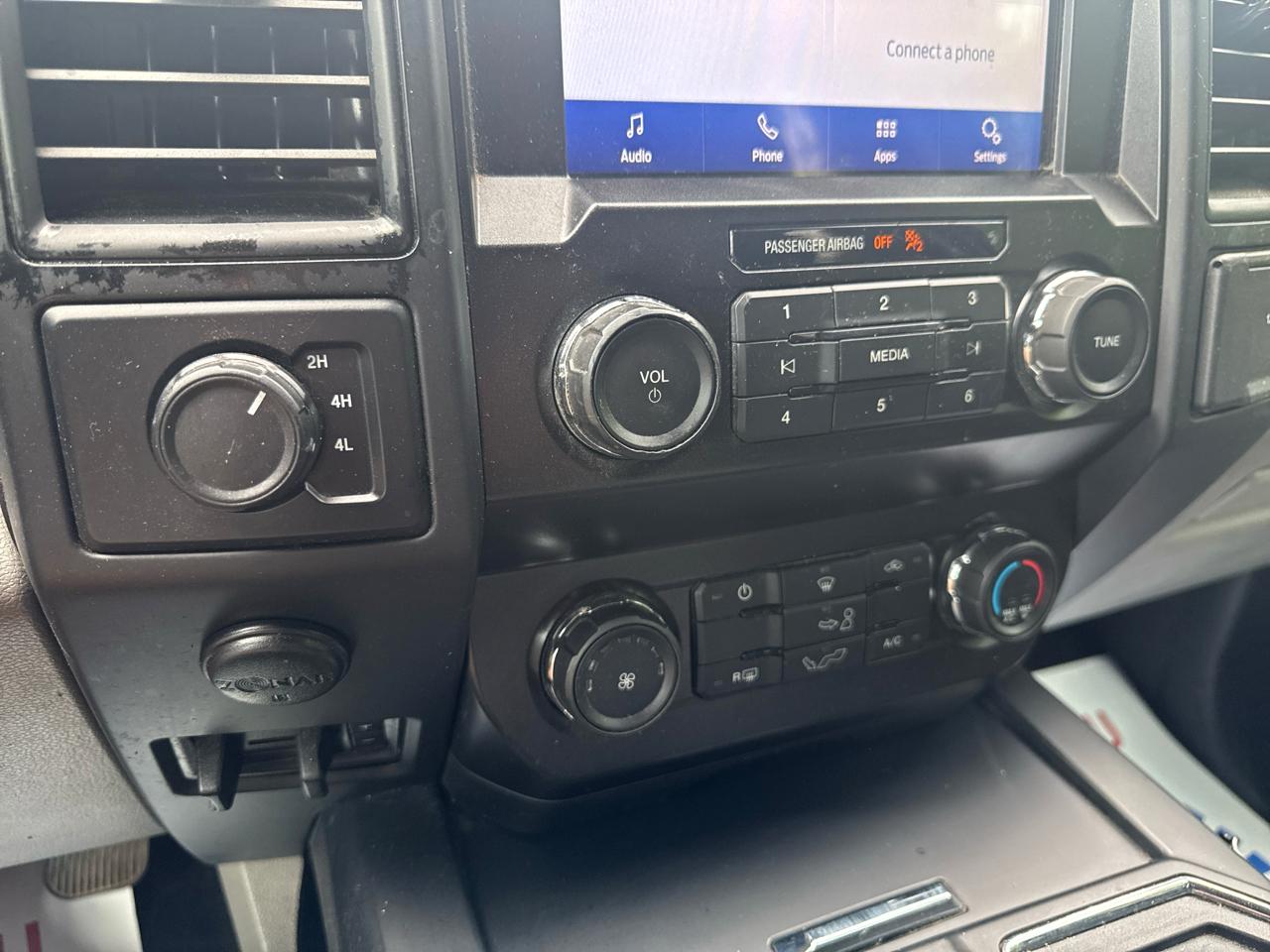 Ford F-150 Lariat 4WD SuperCab 8' Box 2019