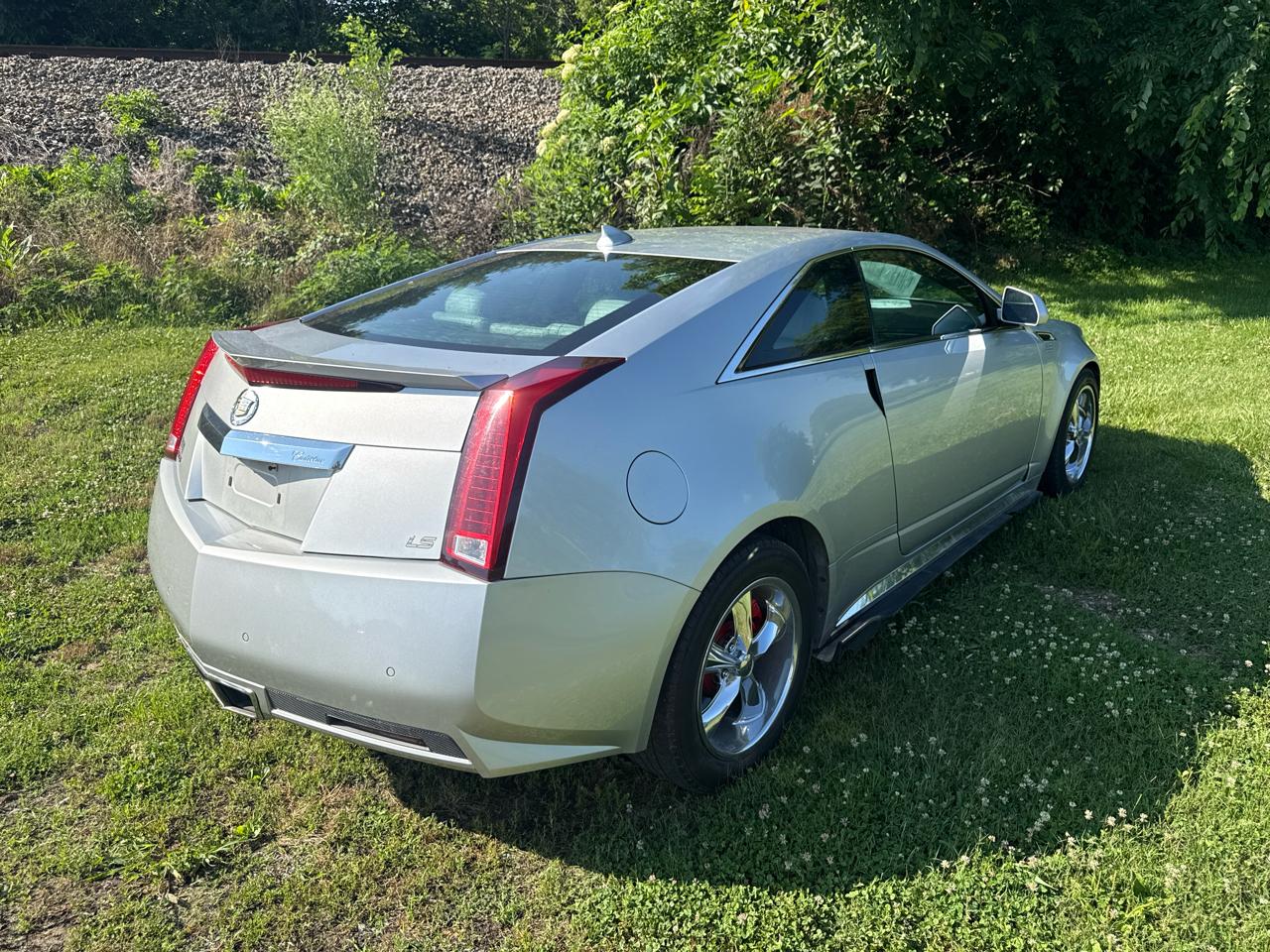 Cadillac CTS Coupe 2dr Cpe Performance RWD 2013