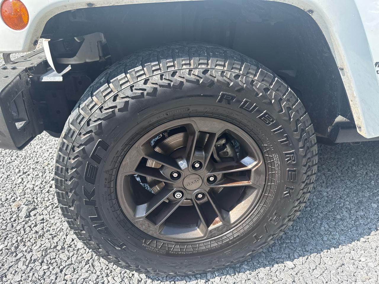 Jeep Wrangler Unlimited 4WD 4dr 75th Anniversary 2016