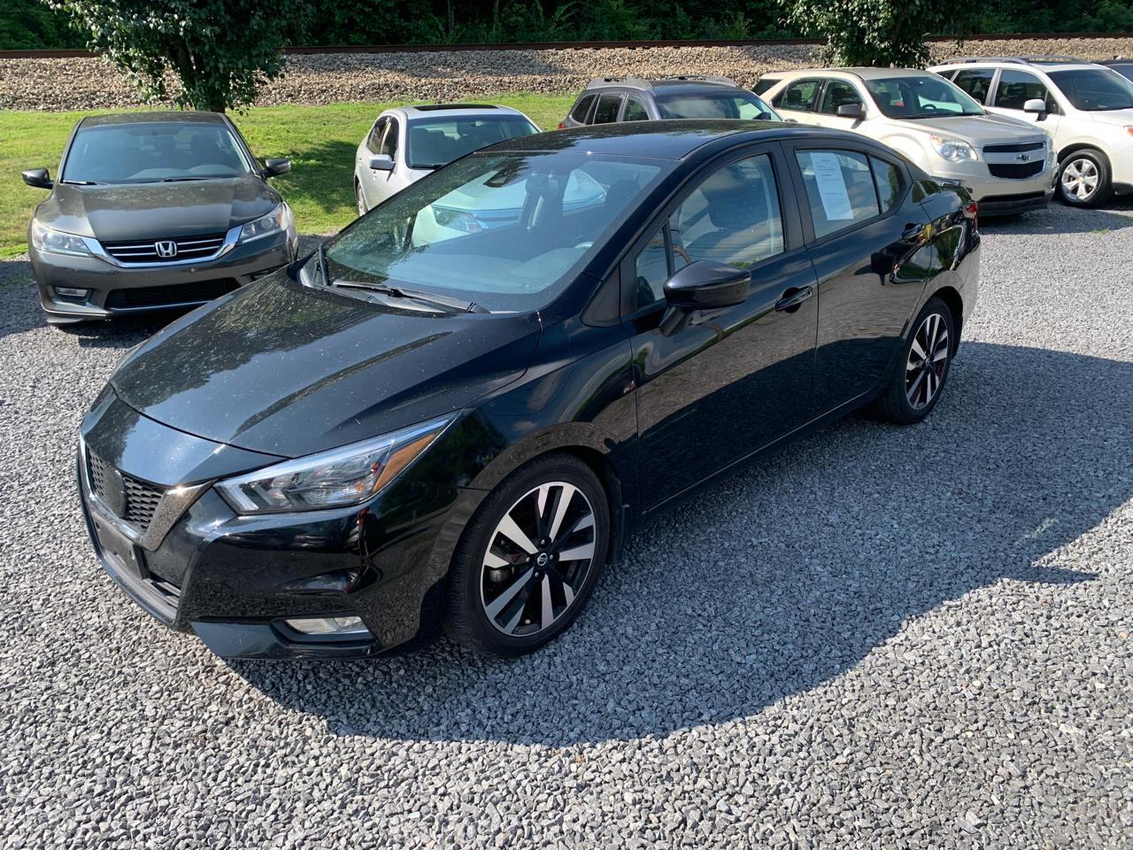Nissan Versa SR CVT 2021