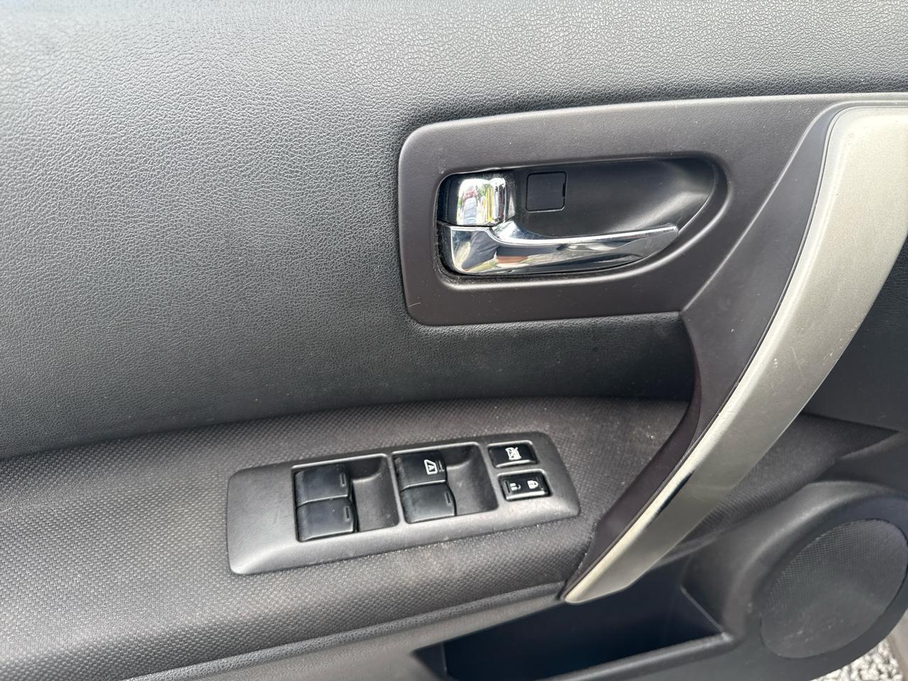 Nissan Rogue FWD 4dr SL 2008