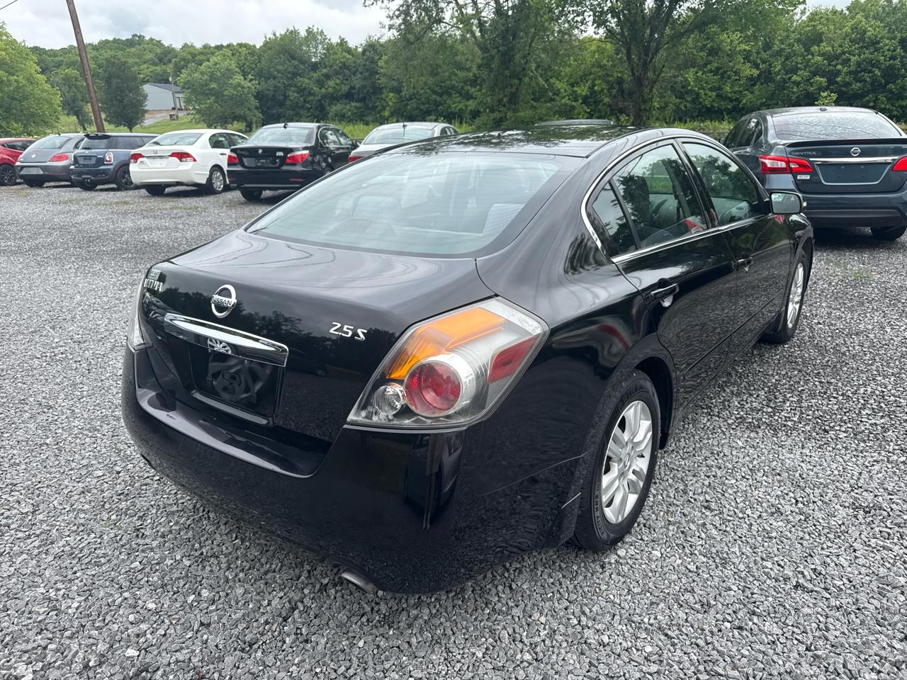 Nissan Altima 4dr Sdn I4 CVT 2.5 S 2011