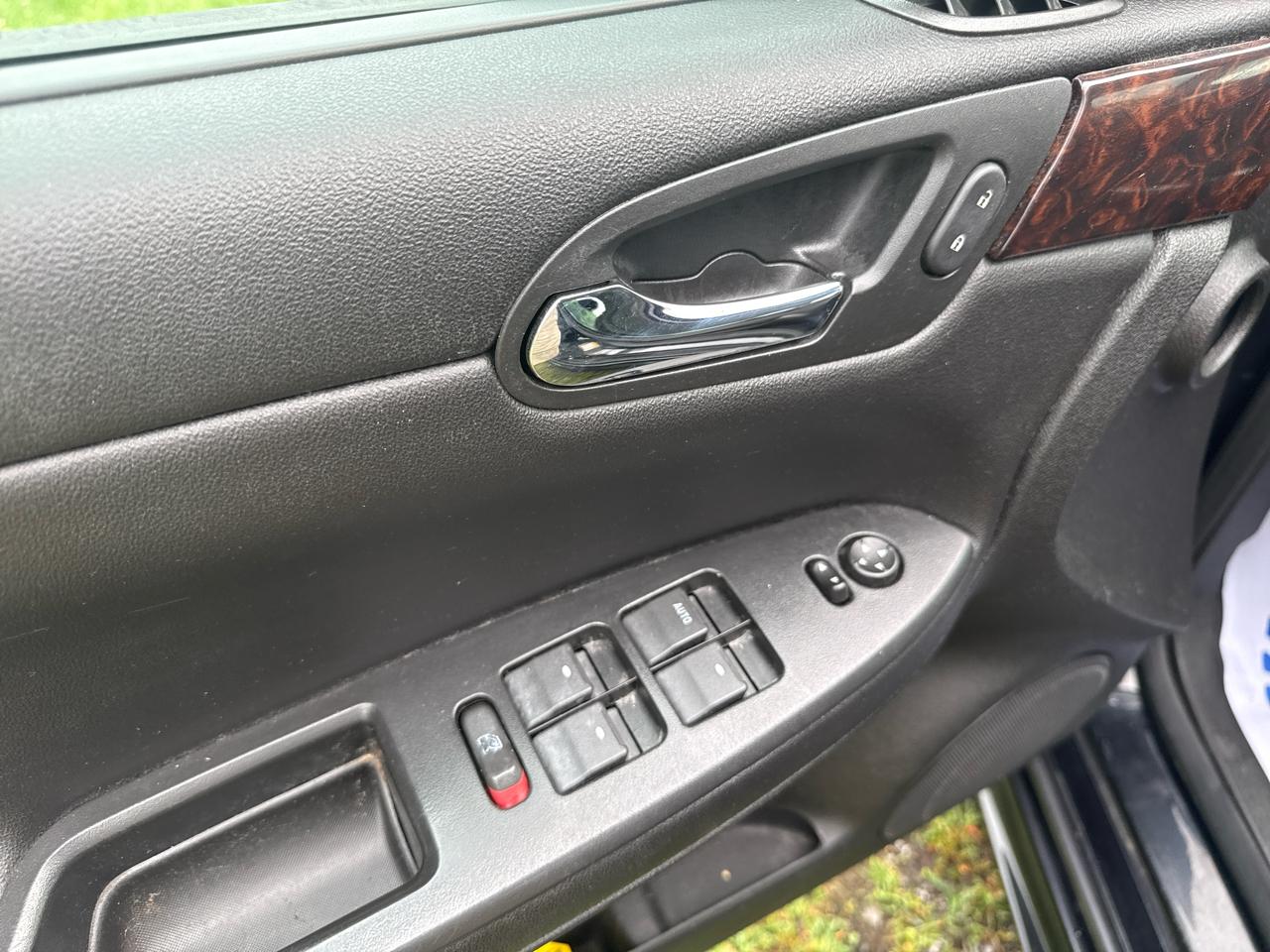 Chevrolet Impala 4dr Sdn LT Fleet 2012