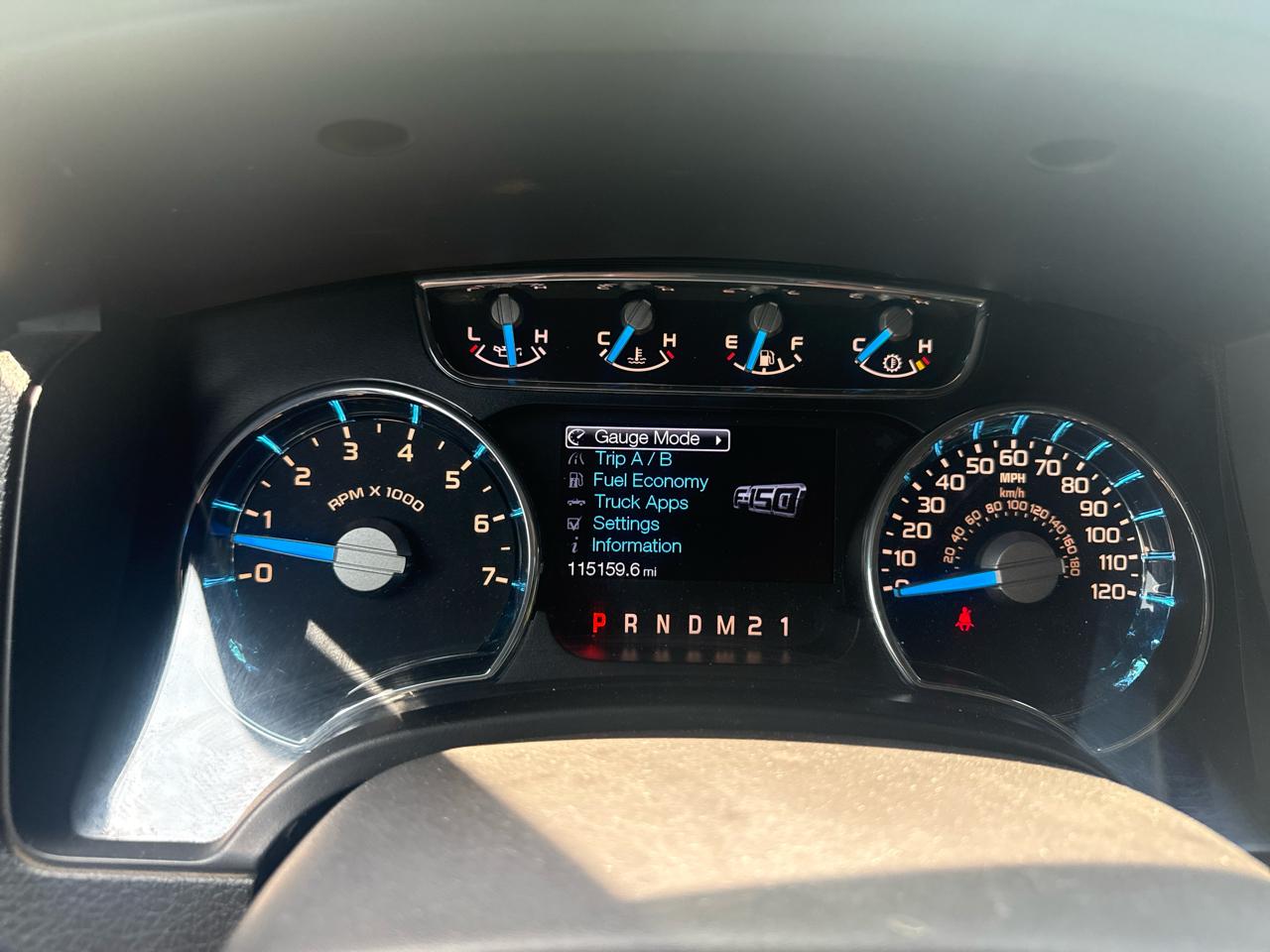Ford F-150 4WD SuperCab 145" Lariat 2013