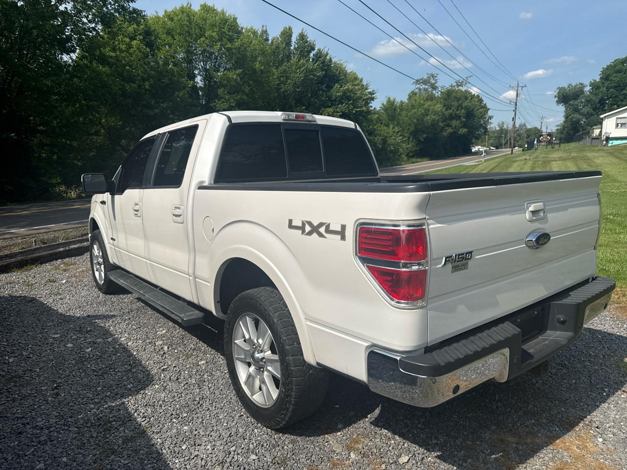 Ford F-150 4WD SuperCab 145" Lariat 2013