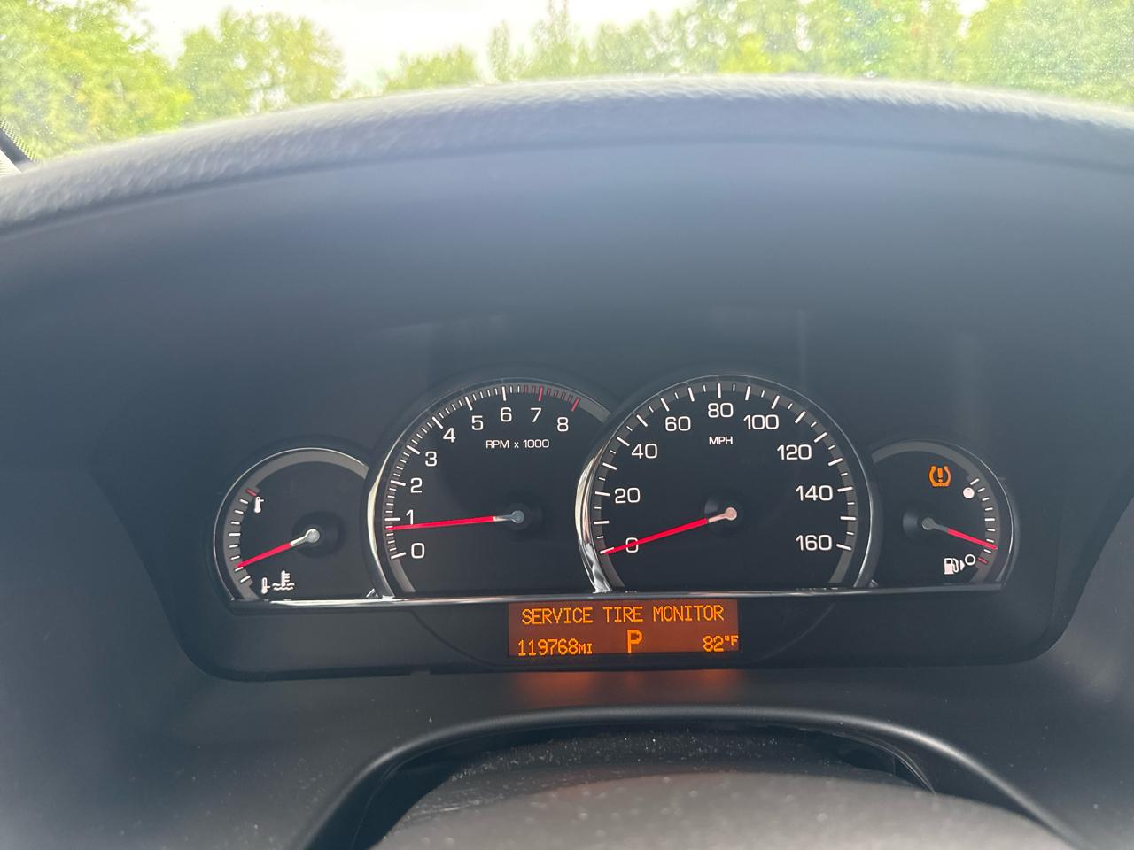Cadillac STS 4dr Sdn V6 RWD w/1SB 2010