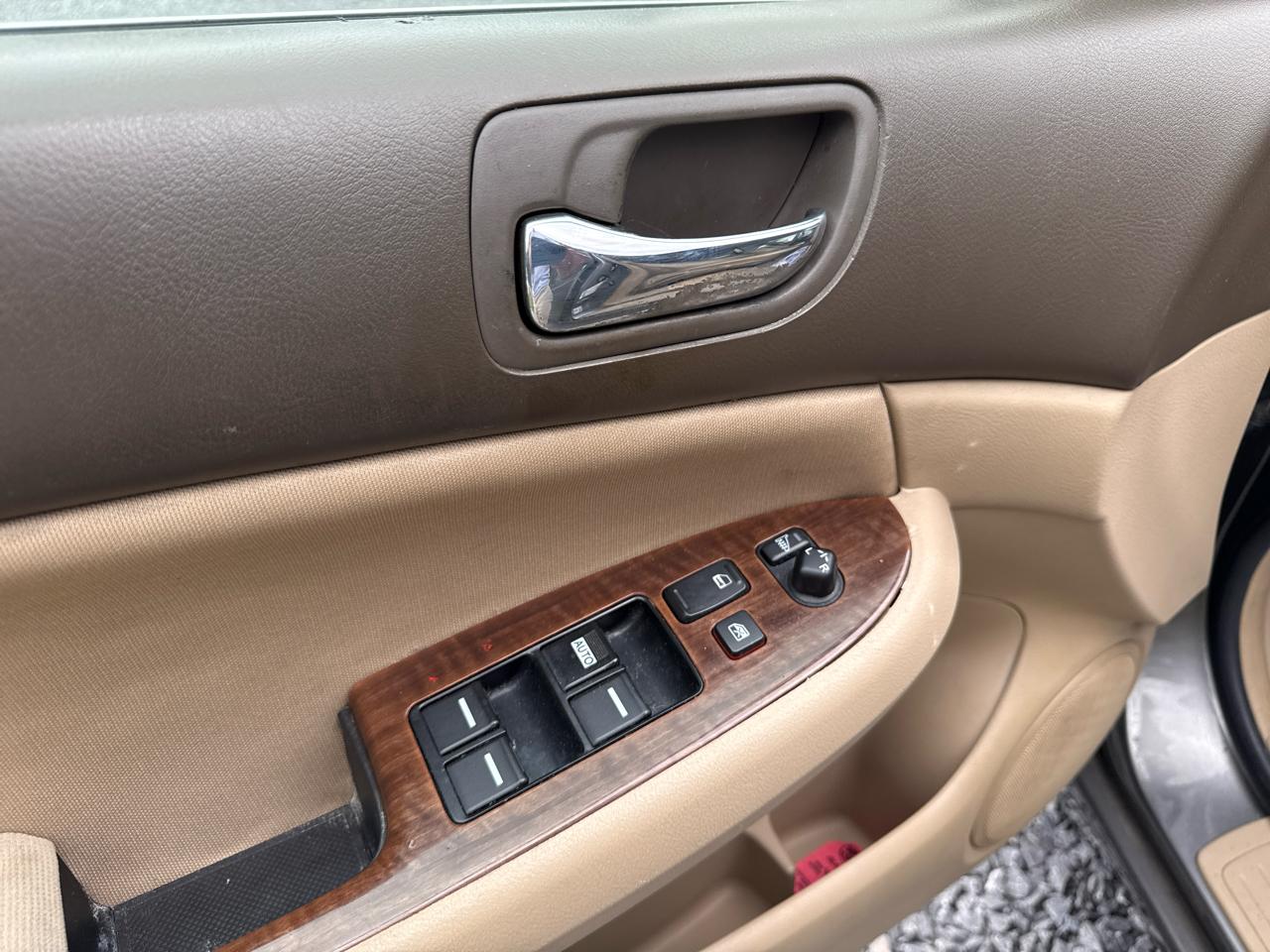 Honda Accord Sdn EX-L AT with NAVI 2006