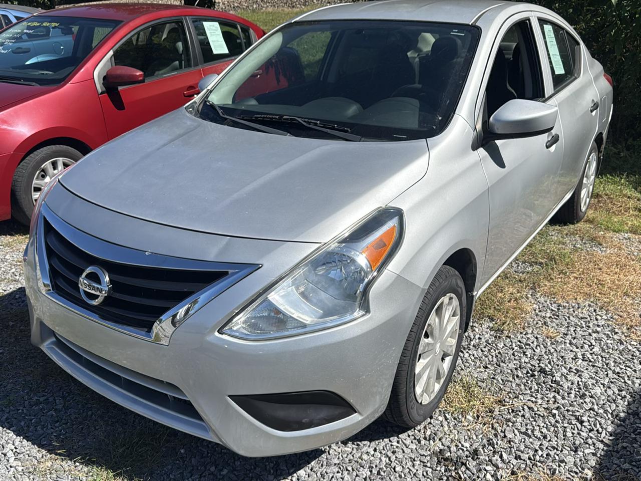 Nissan Versa 4dr Sdn Manual 1.6 S 2016