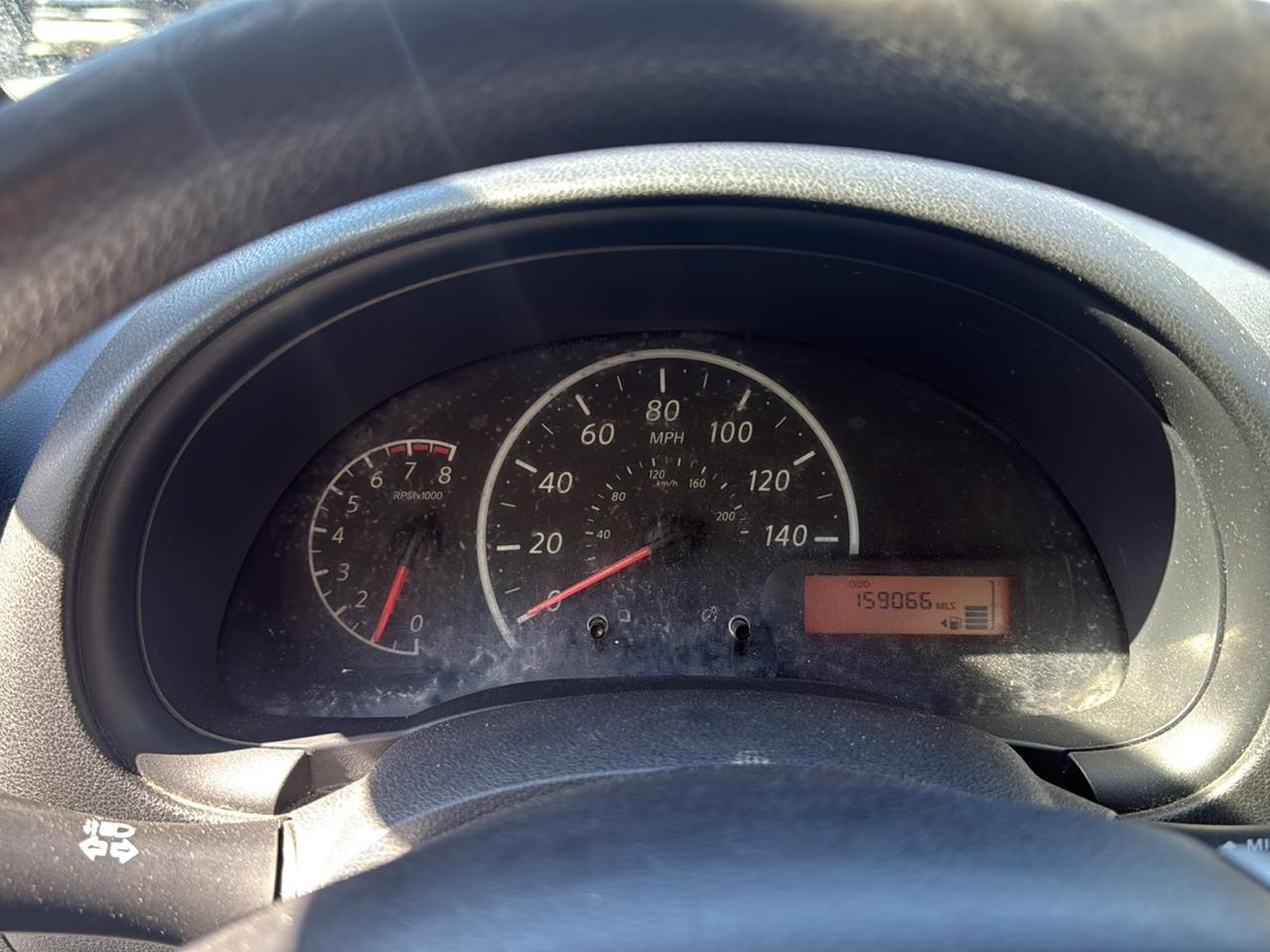 Nissan Versa 4dr Sdn Manual 1.6 S 2016