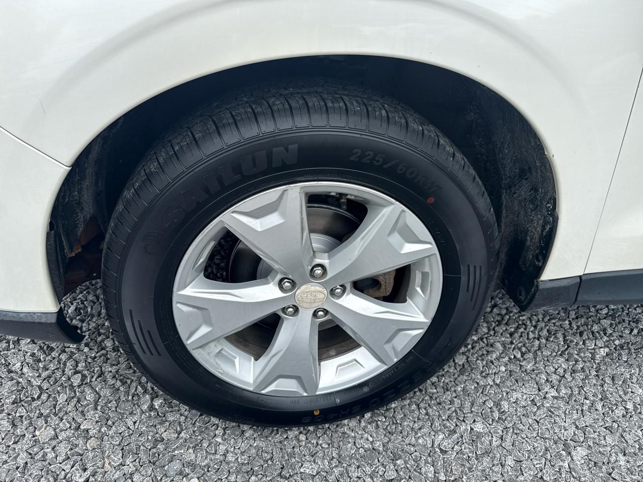 Subaru Forester 4dr CVT 2.5i Premium PZEV 2016