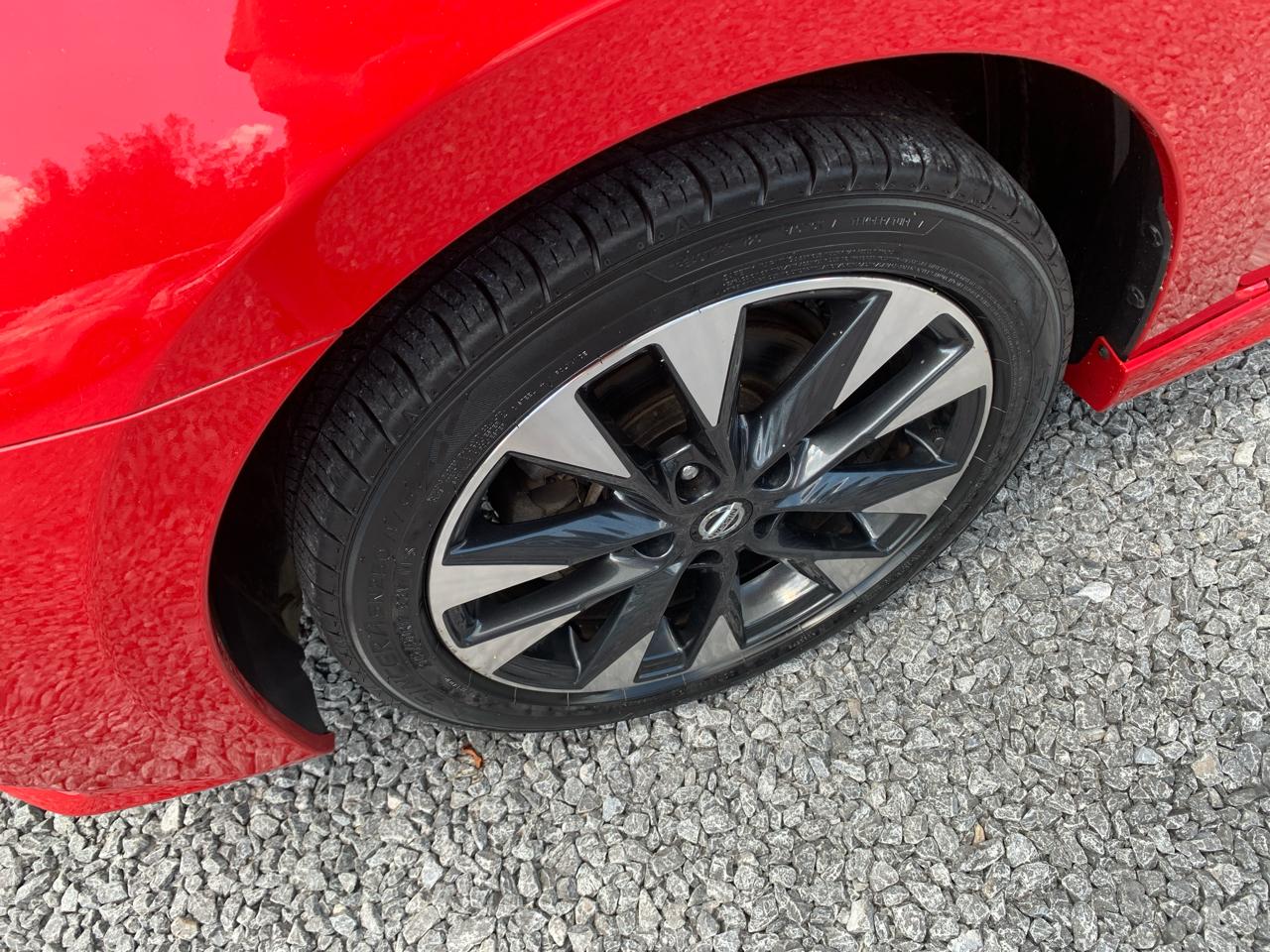 Nissan Sentra SR CVT 2019