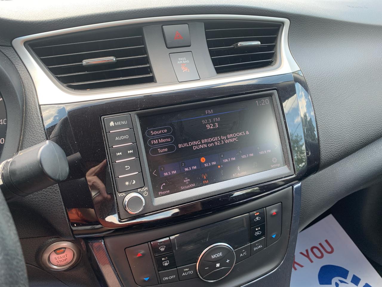 Nissan Sentra SR CVT 2019